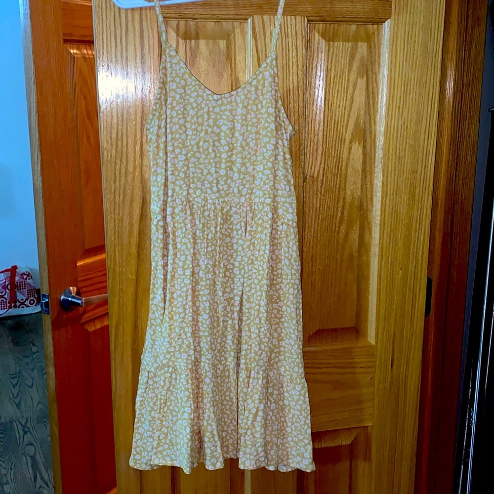 Billabong yellow floral sundress